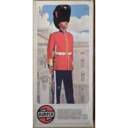 Airfix Coldstream Guardsman guardia di Buckingham 1/12