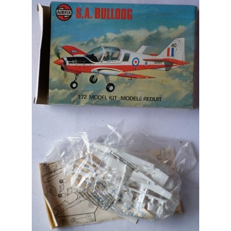 Airfix aereo S.A. Bulldog 1/72 1976