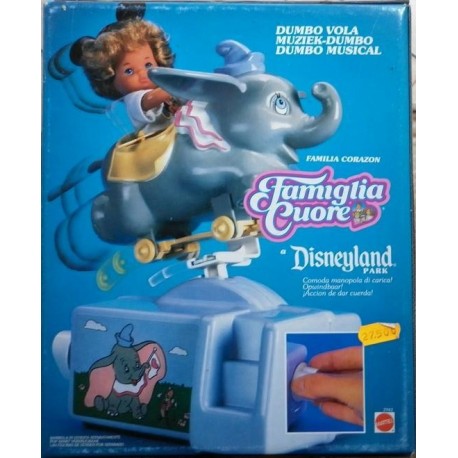 Famiglia Cuore Heart Family - Disneyland park Dumbo vola